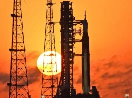 Η NASA ξεκίνησε την αντίστροφή μέτρηση για την επιστροφή του Ανθρώπου στη Σελήνη μετά από 53 χρόνια