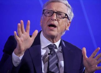 Ο Bill Gates μιλάει για την τεχνητή νοημοσύνη και τα επαγγέλματα του μέλλοντος