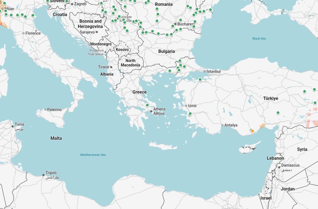 google groundspace ο σύνολο αυτών των δεδομένων είναι πλέον προσβάσιμο σε όλους μέσω του Flat Hub της Google, καλύπτοντας 2 δισεκατομμύρια ανθρώπους σε περισσότερες από 150 χώρες,