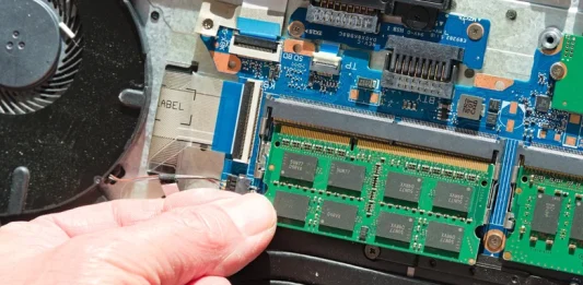 Γιατί χρησιμοποιείται χρυσός μέσα σε ένα desktop ή laptop;