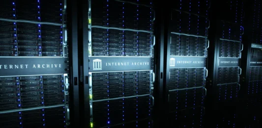 Σε κίνδυνο το Wayback Machine: Μεγάλα media μπλοκάρουν το αρχείο του internet