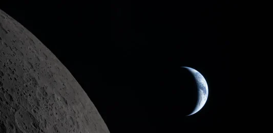 Το πλήρωμα του Artemis II ονόμασε έναν κρατήρα στη Σελήνη με το όνομα της εκλιπούσας συζύγου αστροναύτη!