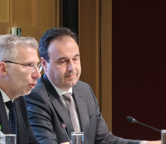 Τέλος η πρόσβαση στα social media από ανήλικους στην Ελλάδα