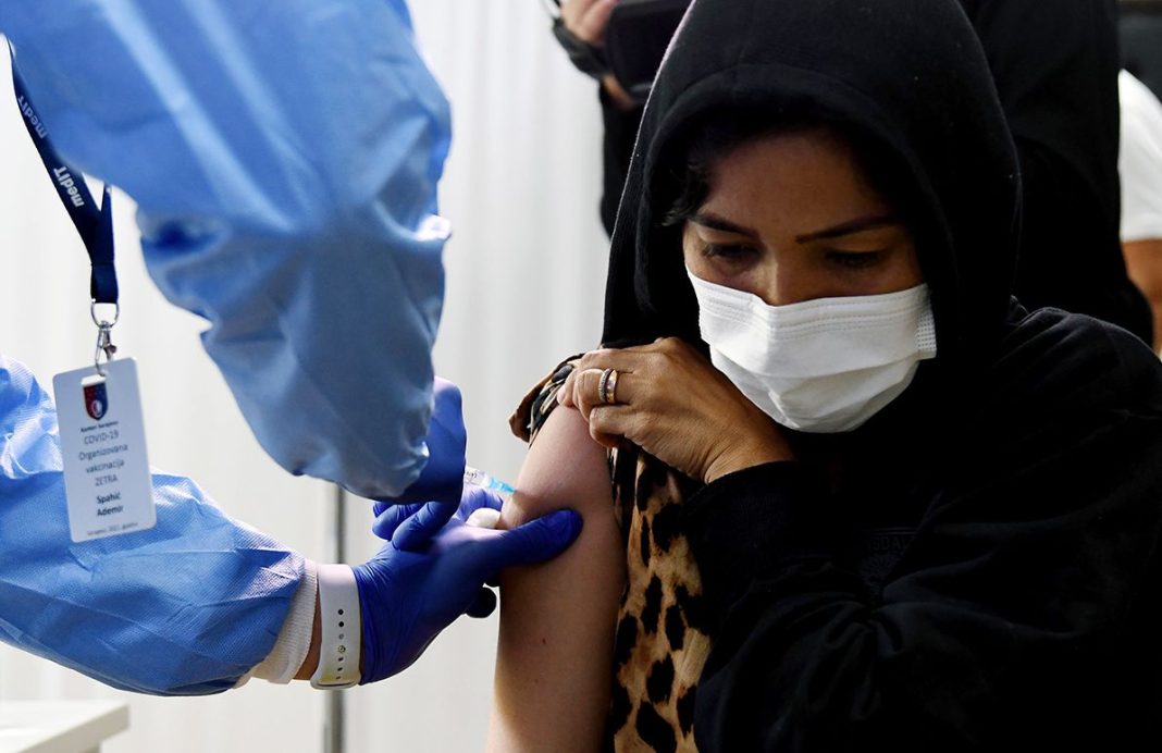 Η επιστήμη εξηγεί σοβαρή παρενέργεια εμβολίων Covid 19