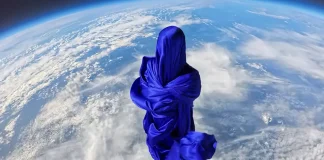 γλυπτό διάστημα Mission Taroni