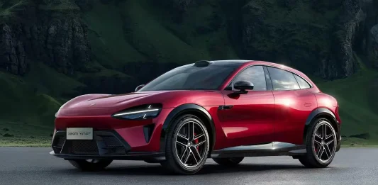 Το Xiaomi YU7 GT έγινε το ταχύτερο SUV παραγωγής που πέρασε από Nürburgring