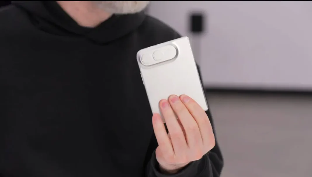 iPhone Ultra