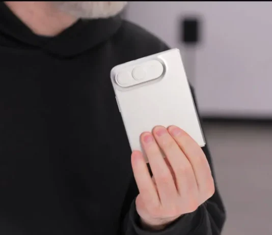 iPhone Ultra