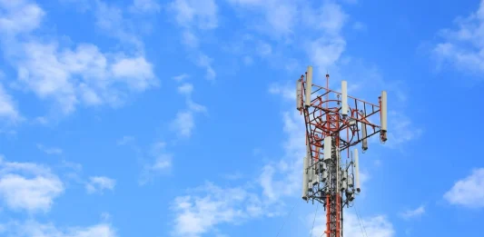 Οι τιμές των smartphones και της υποδομής δικτύων κινητής αυξάνονται και ο λόγος είναι ο γνωστός αύξηση τεχνητής νοημοσύνης