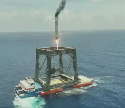 Η Κίνα απειλεί το μονοπώλιο της SpaceX: Έπιασε πύραυλο με δίχτυ! Ο Long March 10B προσγειώθηκε στο δίκτυ