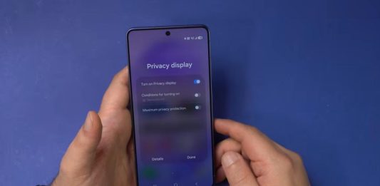 Samsung: Η μεγάλη αλλαγή στο PIN των Galaxy smartphones Η φωτογραφία απεικονίζει την Privacy Display του Samsung Galaxy S26 Ultra από το review του techmaniacs.gr.