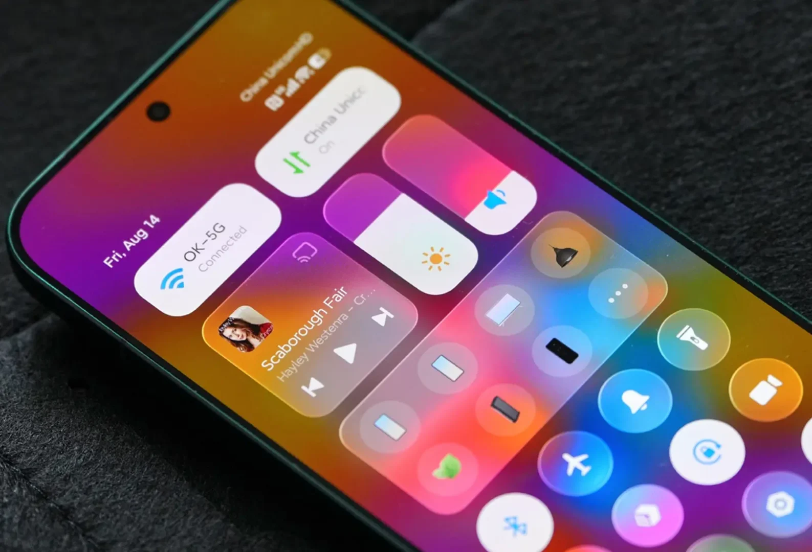 To HyperOS 4 φέρνει το Soft Light Glass στα τηλέφωνα της Xiaomi