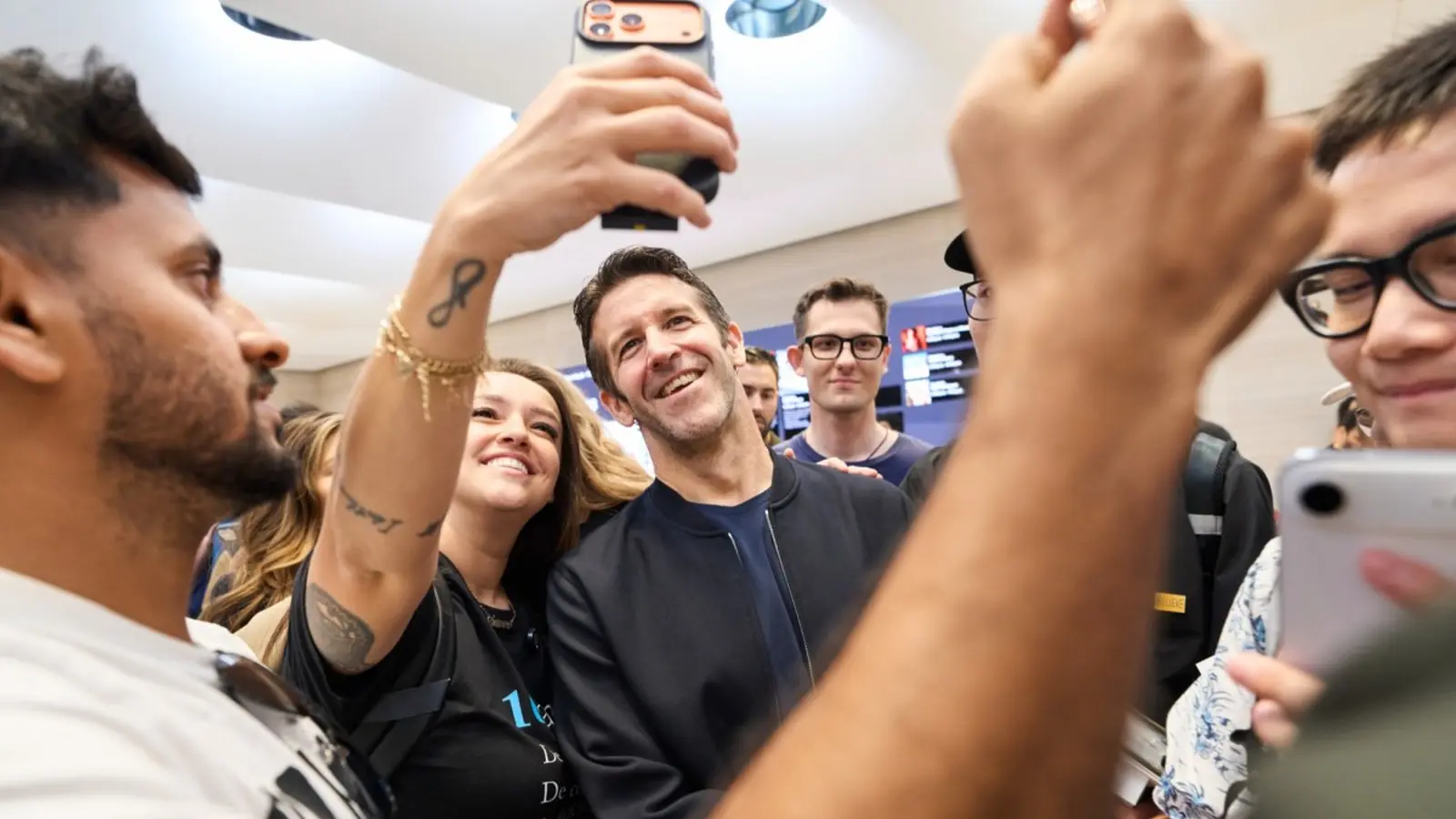 O John Ternus στην τελευταία ανακοίνωση της Apple