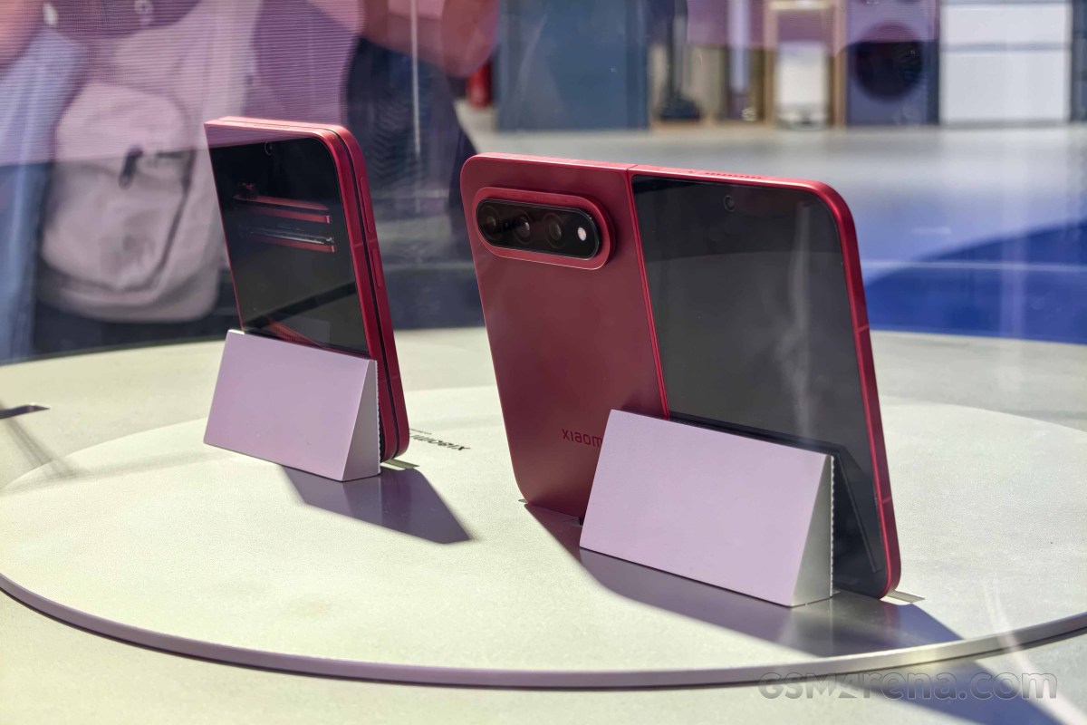 To Xiaomi 18 Fold έκανε την εμφάνισή του στην IFA 2026 - Η πίσω πλευρά του