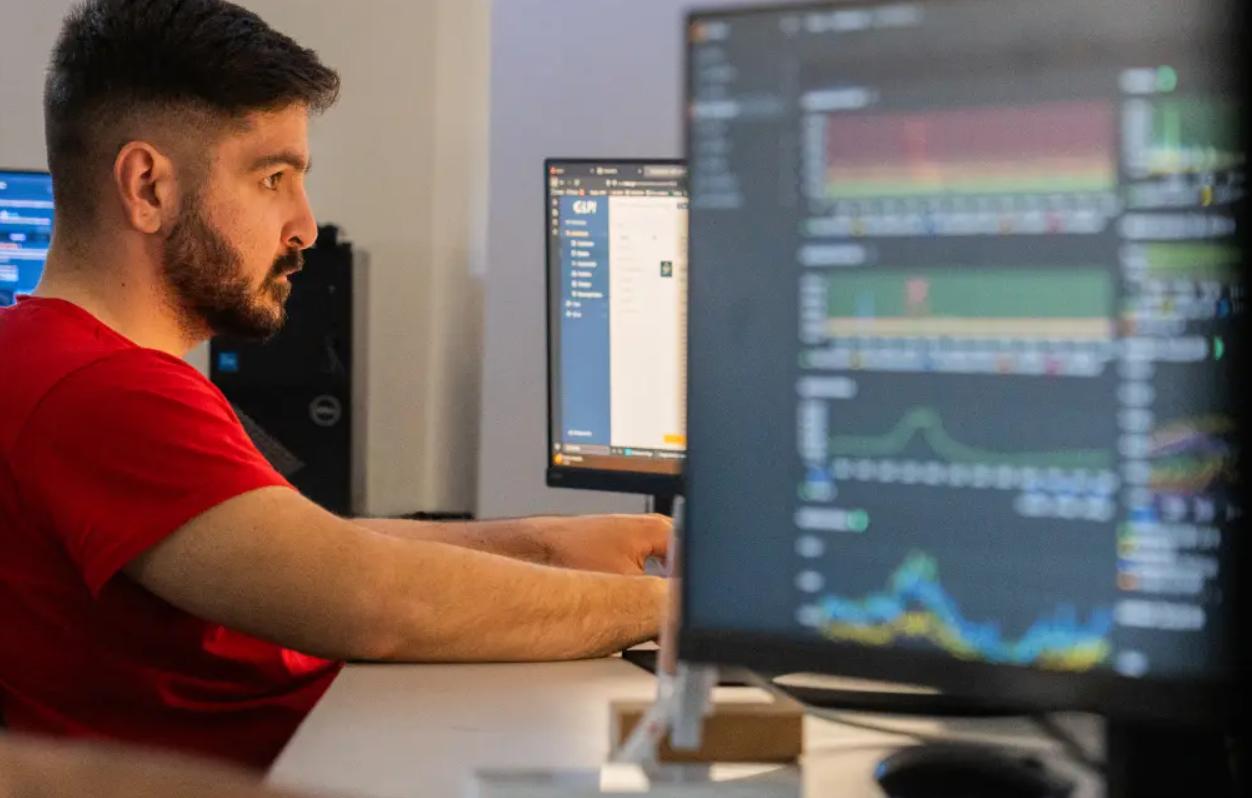 Μεγάλη επετειακή προσφορά φέρνει 300Mbps με 12 ευρώ / μήνα + σταθερή