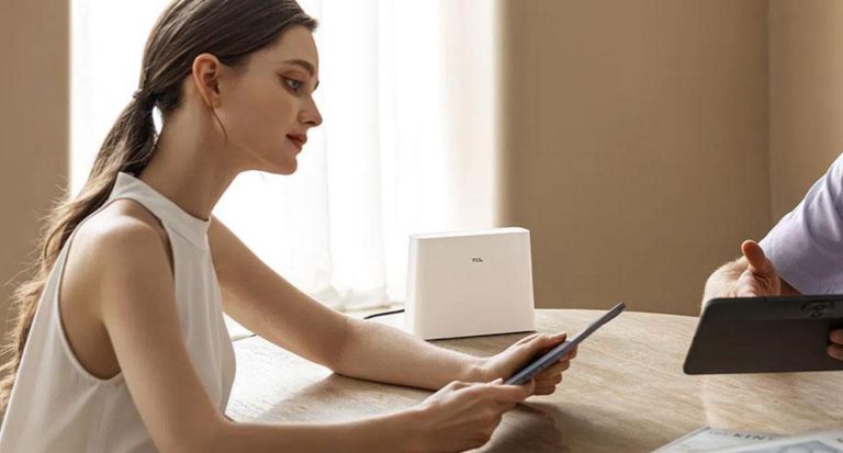 TCL LINKHUB HH515L 5G router συσκευή