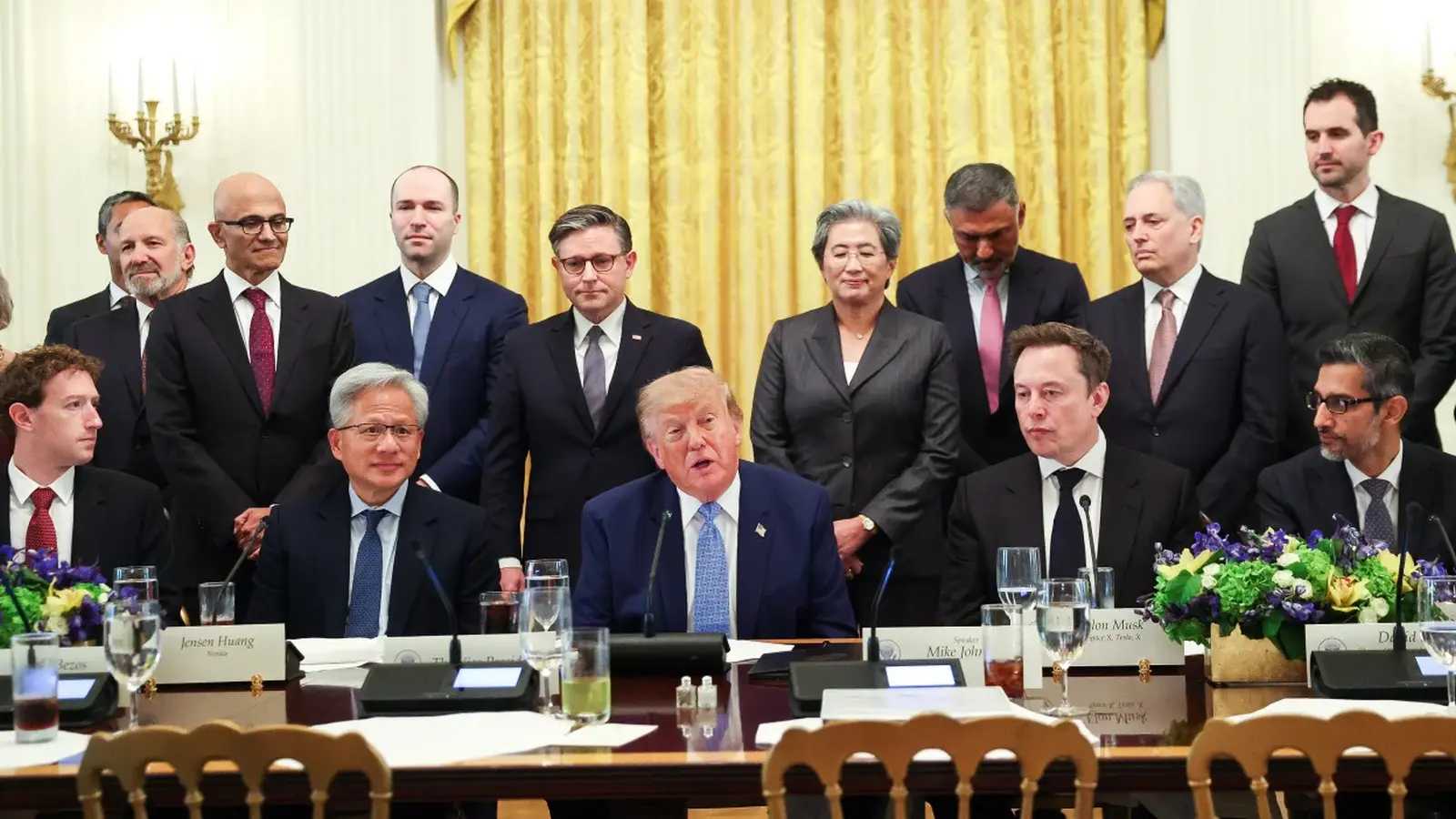 Ο Trump υπογράφει το προεδρικό διάταγμα για την Super Intelligence